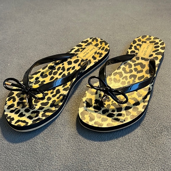 Kate Spade FLIP-FLOPS Cheetah Print Super Cute Size 6 - Picture 1 of 6